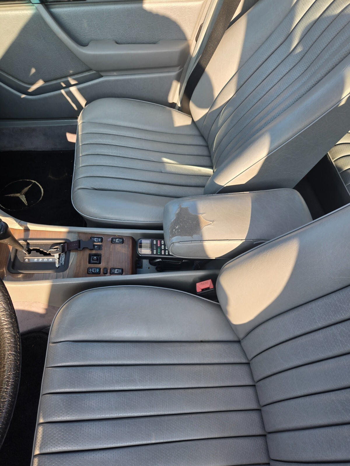1989 Mercedes-Benz E-Class - photo 12