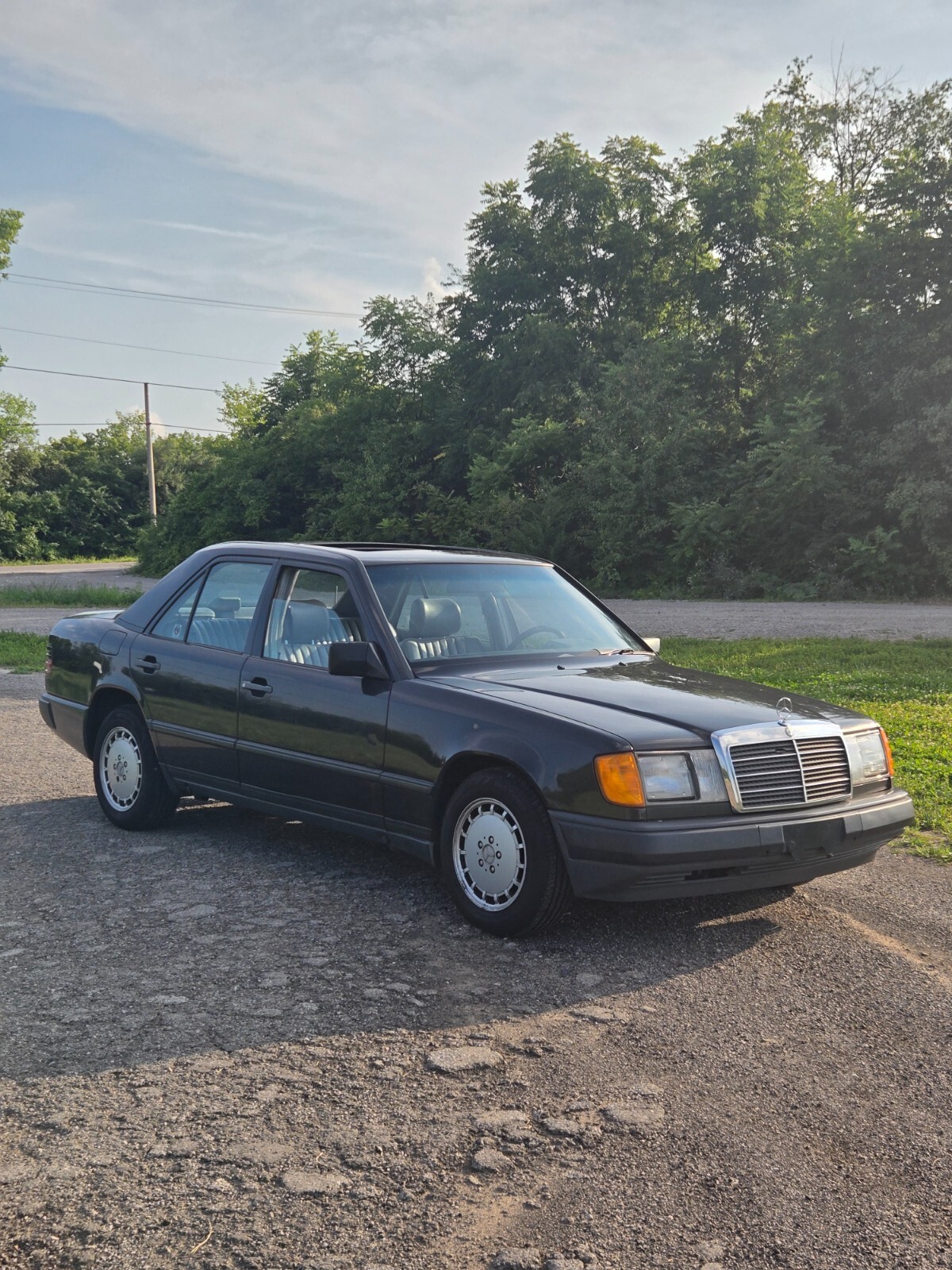1989 Mercedes-Benz E-Class - photo 2