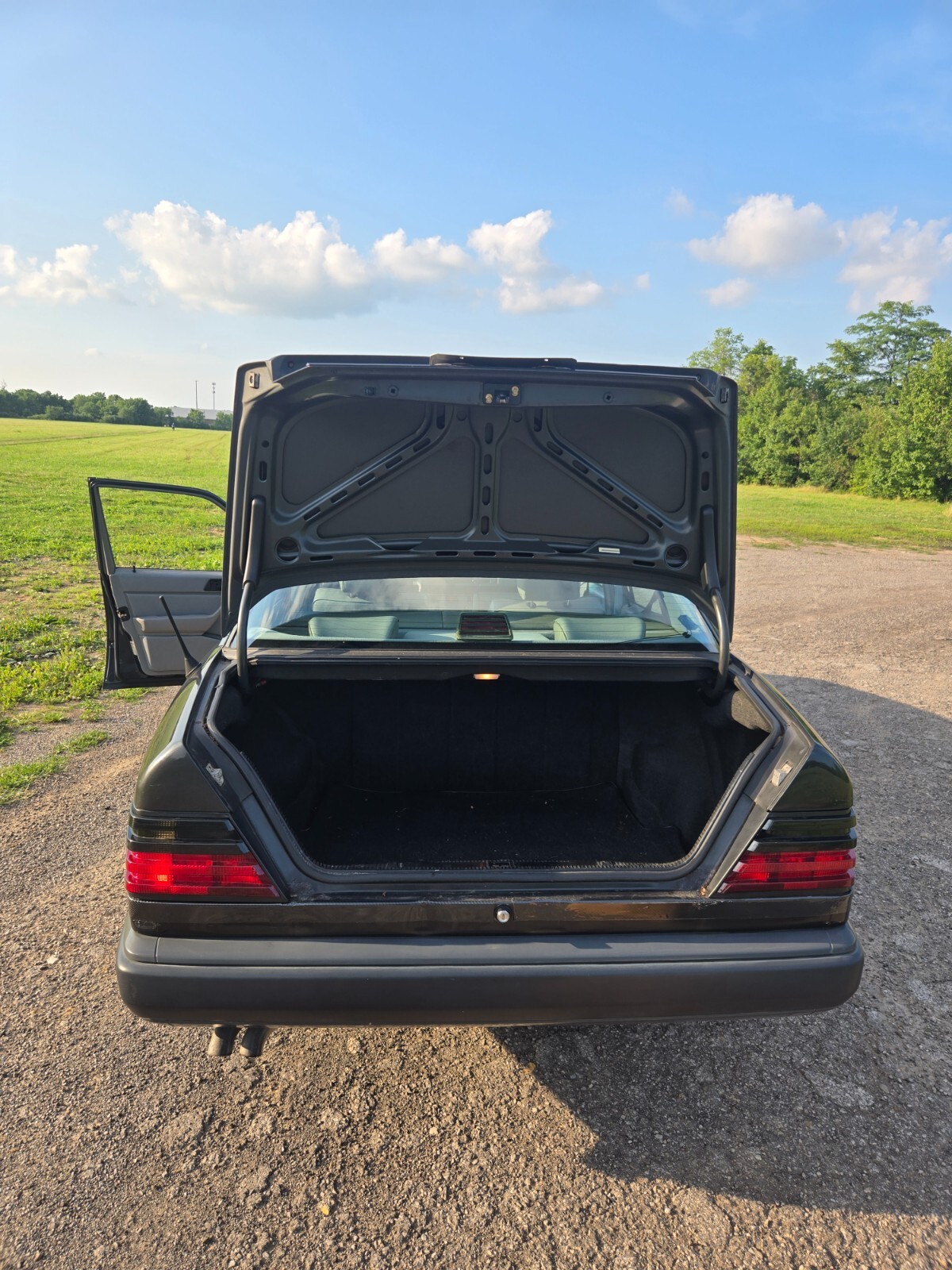 1989 Mercedes-Benz E-Class - photo 6
