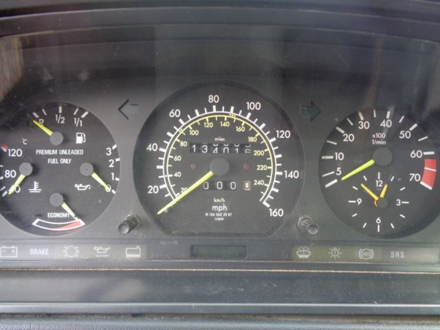 1988 Mercedes-Benz 200-Series - photo 7