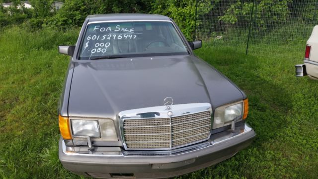 1989 Mercedes-Benz 300-Series Sedan - photo 3