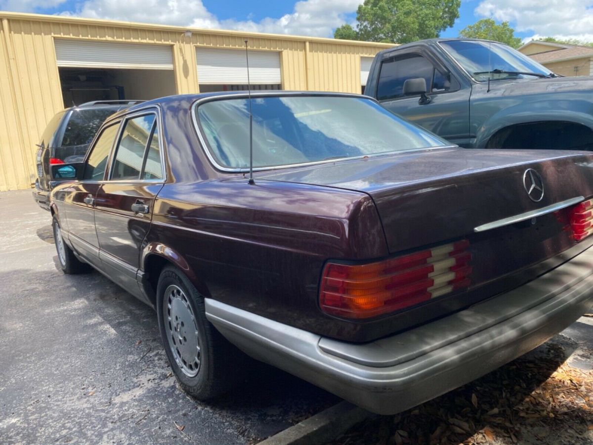1989 Mercedes-Benz 300-Series SE 1989 Mercedes-Benz 300-Series SE