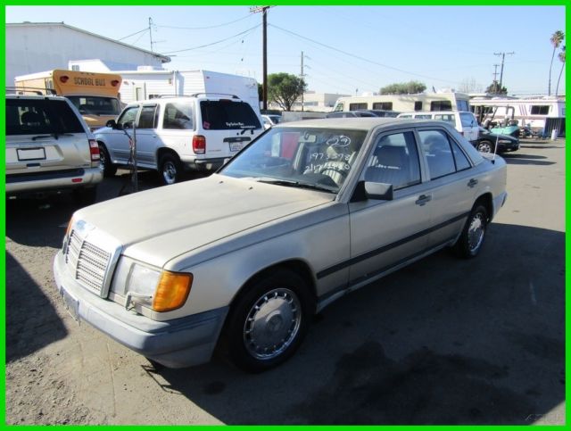 1989 Mercedes-Benz 300E 4 Dr Used 3L I6 12V Automatic NO RESERVE 1989 Mercedes-Benz 300-Series 4 Dr