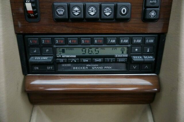 1989 Mercedes-Benz 300SEL -- - photo 12