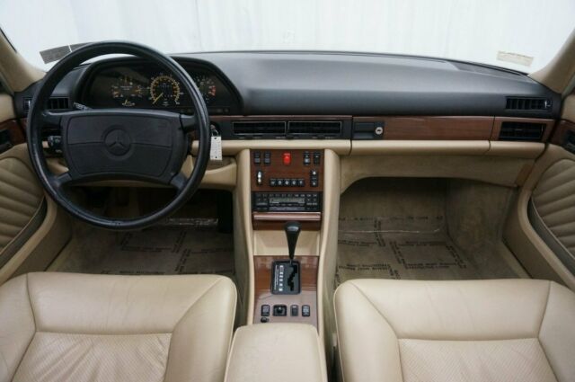 1989 Mercedes-Benz 300SEL -- - photo 3
