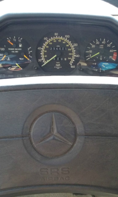 1989 Mercedes-Benz 300-Series - photo 3