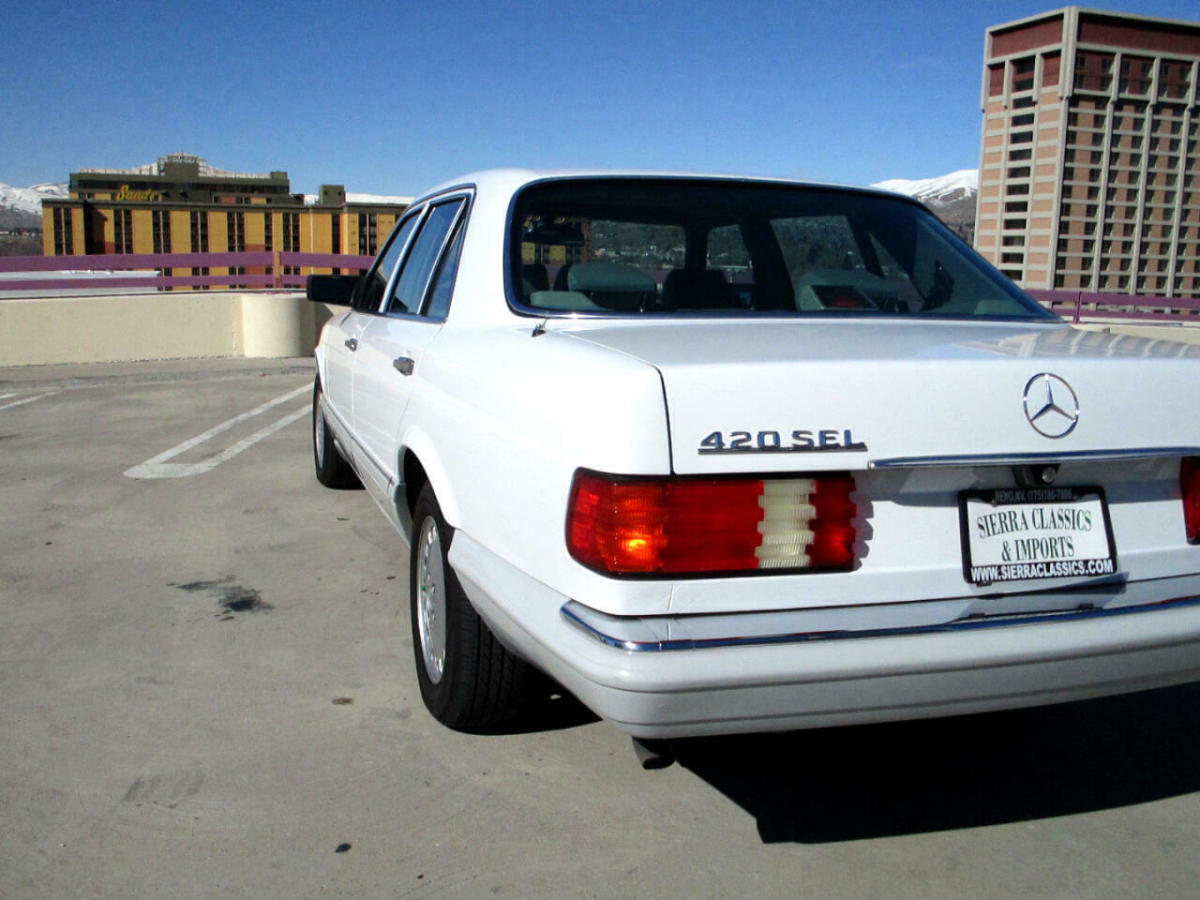 1989 Mercedes-Benz 400-Series 4dr Sedan 420SEL Auto - photo 12