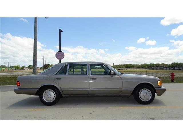 1989 Mercedes-Benz 400-Series 420SEL - photo 3