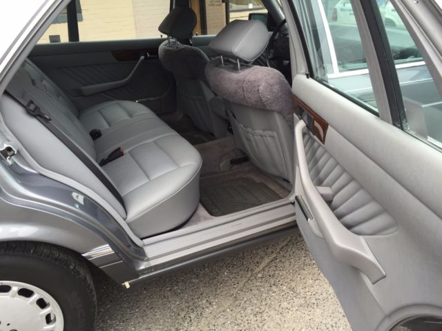 1989 Mercedes-Benz 400-Series 420SEL - photo 9