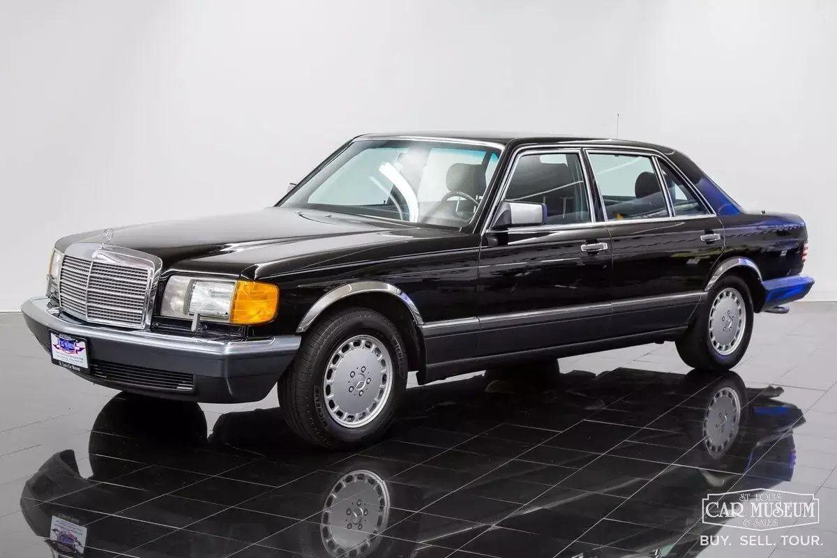 1989 Mercedes Benz 420SEL Sedan 4.2L V8 1989 Mercedes Benz 400-Series