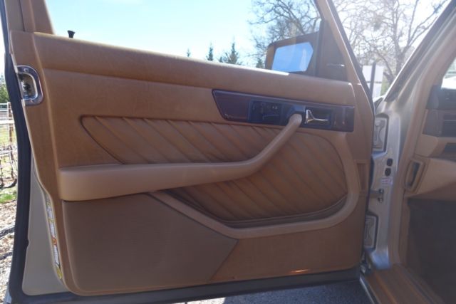 1989 Mercedes-Benz 400-Series SEL - photo 8