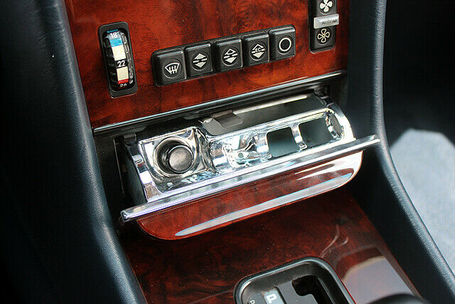 1989 Mercedes-Benz SL-Class - photo 10