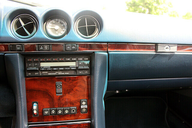 1989 Mercedes-Benz SL-Class - photo 8