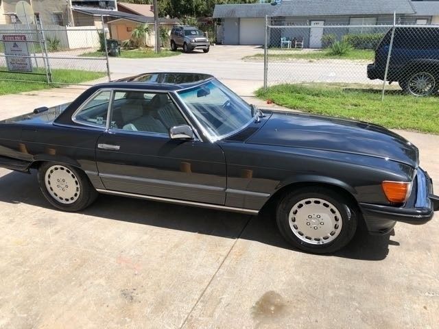1989 Mercedes-Benz 500-Series 560 SL - photo 2