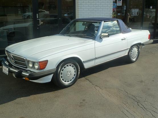 1989 Mercedes-Benz 560-Class 560SL 2dr Convertible White Luxury Car Outlet 630-4 1989 Mercedes-Benz 560-Class 560SL 2dr Convertible