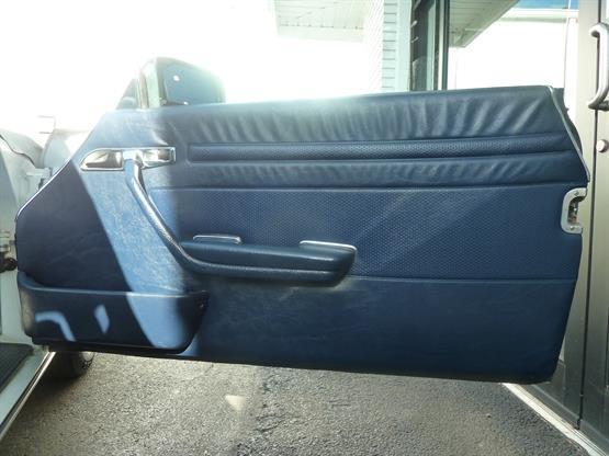 1989 Mercedes-Benz 560-Class 560SL 2dr Convertible - photo 10