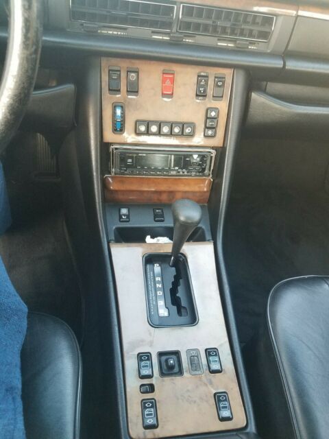 1989 Mercedes-Benz 500-Series Luxury - photo 8