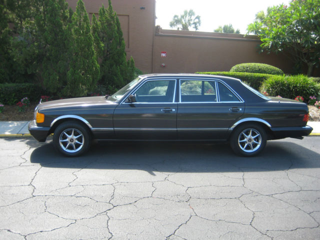 1989 Mercedes Benz 560 SEL 5.6L V8 SOHC 16V Engine Automatic 4 Door ORIGINAL 1989 Mercedes-Benz 500-Series 560 SEL