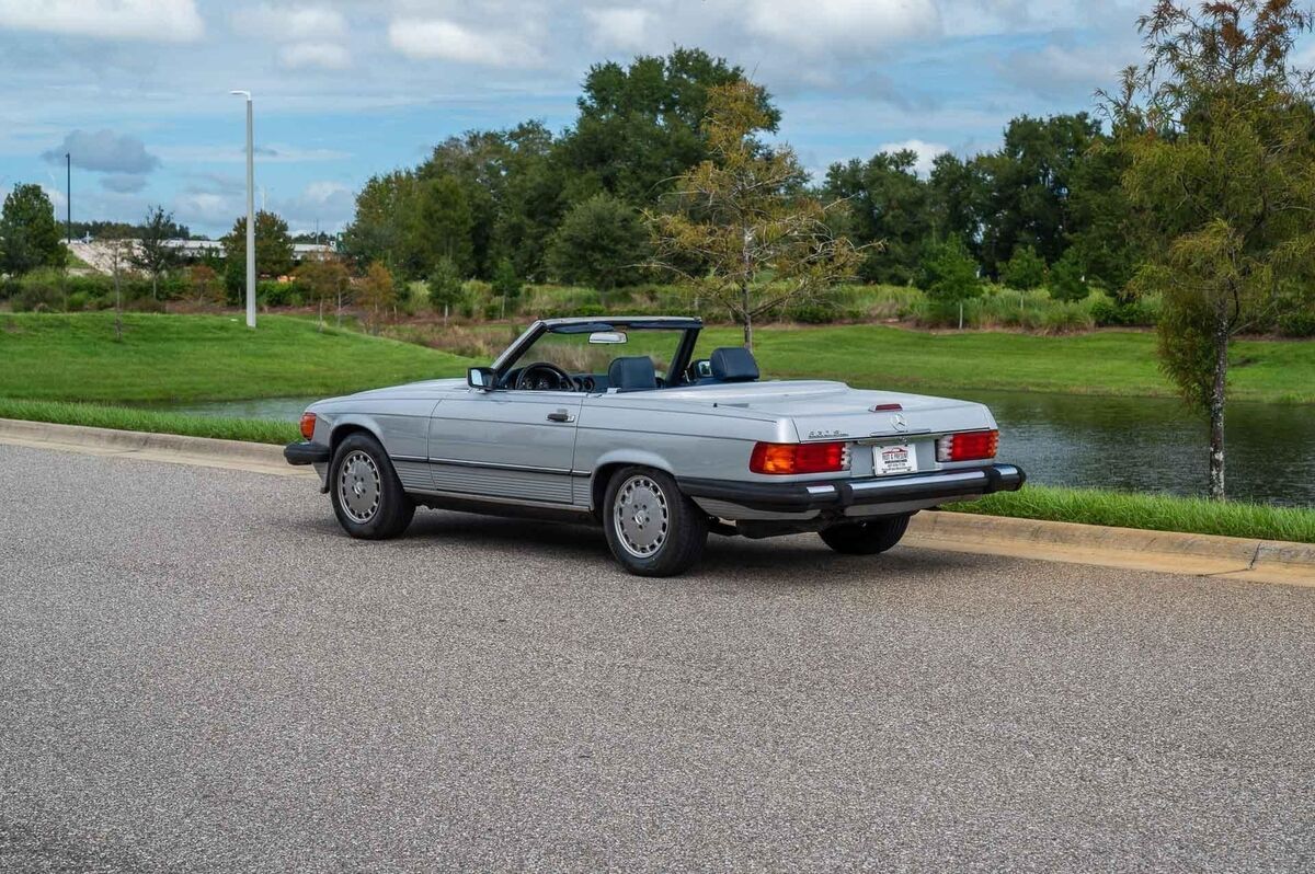 1989 Mercedes-Benz 500-Series SL Convertible - photo 4