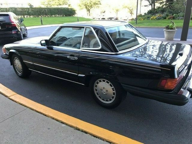 1989 Mercedes-Benz 560 SL 2 Door Coupe Convertible Black/Tan Garage Kept Runs VG 1989 Mercedes-Benz SL-Class 560SEC