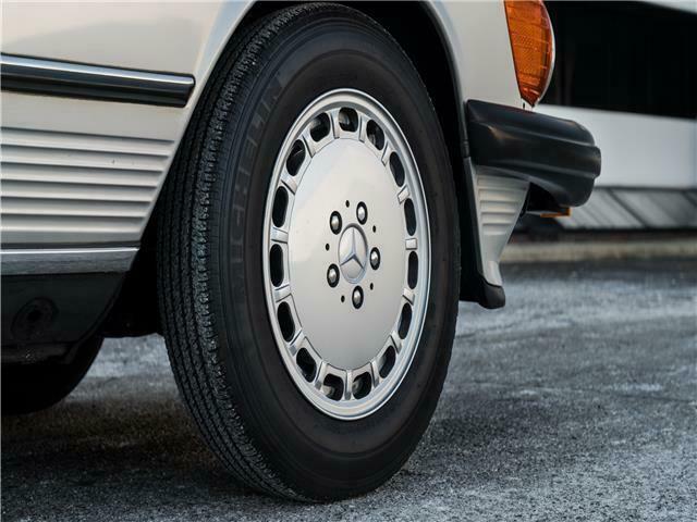 1989 Mercedes-Benz SL-Class -- - photo 6