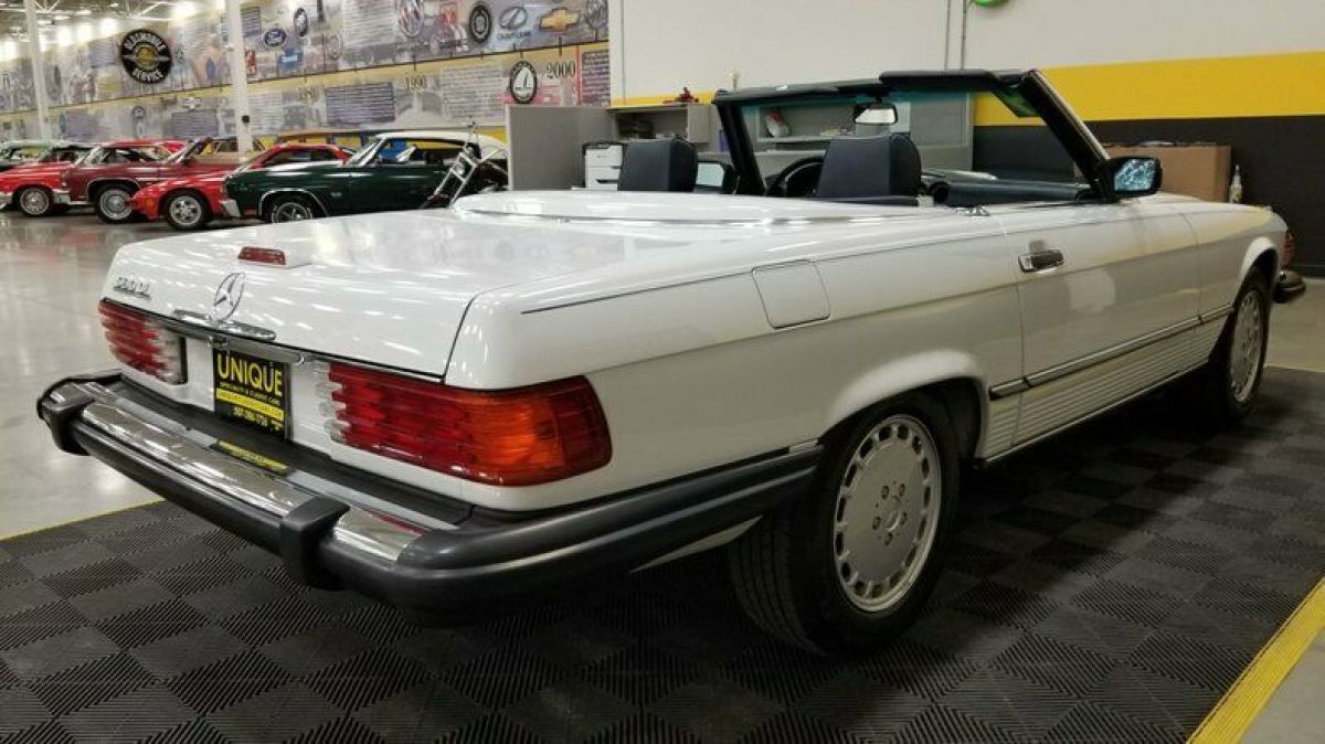 1989 Mercedes-Benz 560 SL Convertible - photo 4