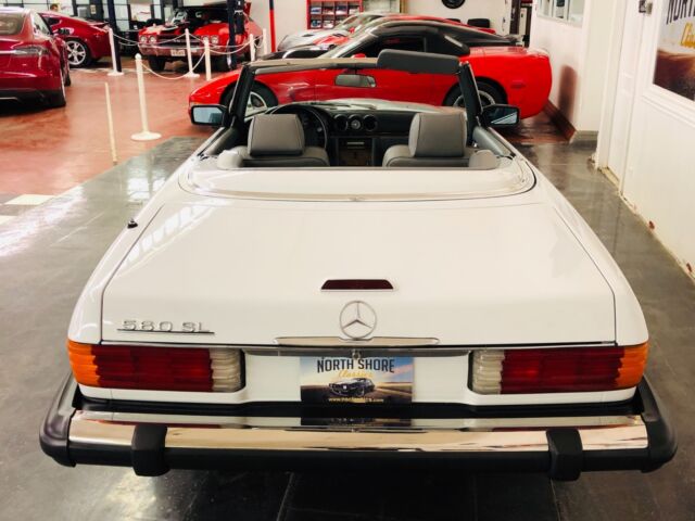 1989 Mercedes-Benz SL-Class -FINAL YEAR ICONIC ROADSTER/CONVERTIBLE-VIDEO - photo 12