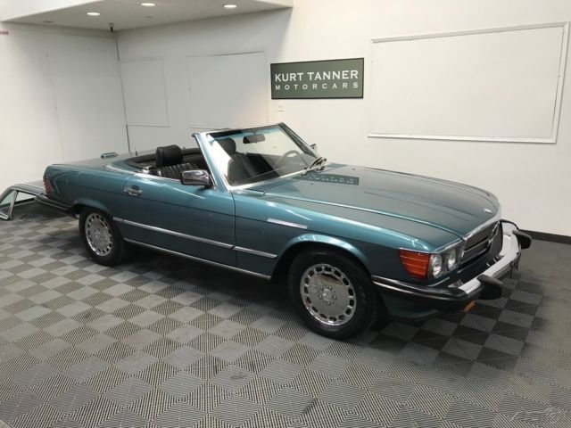 1989 MERCEDES BENZ 560 SL. FIRST OWNER BELIEVED TO BE ACTOR/DIRECTOR ROB REINER 1989 Mercedes-Benz SL-Class 560-SL CONVERTIBLE