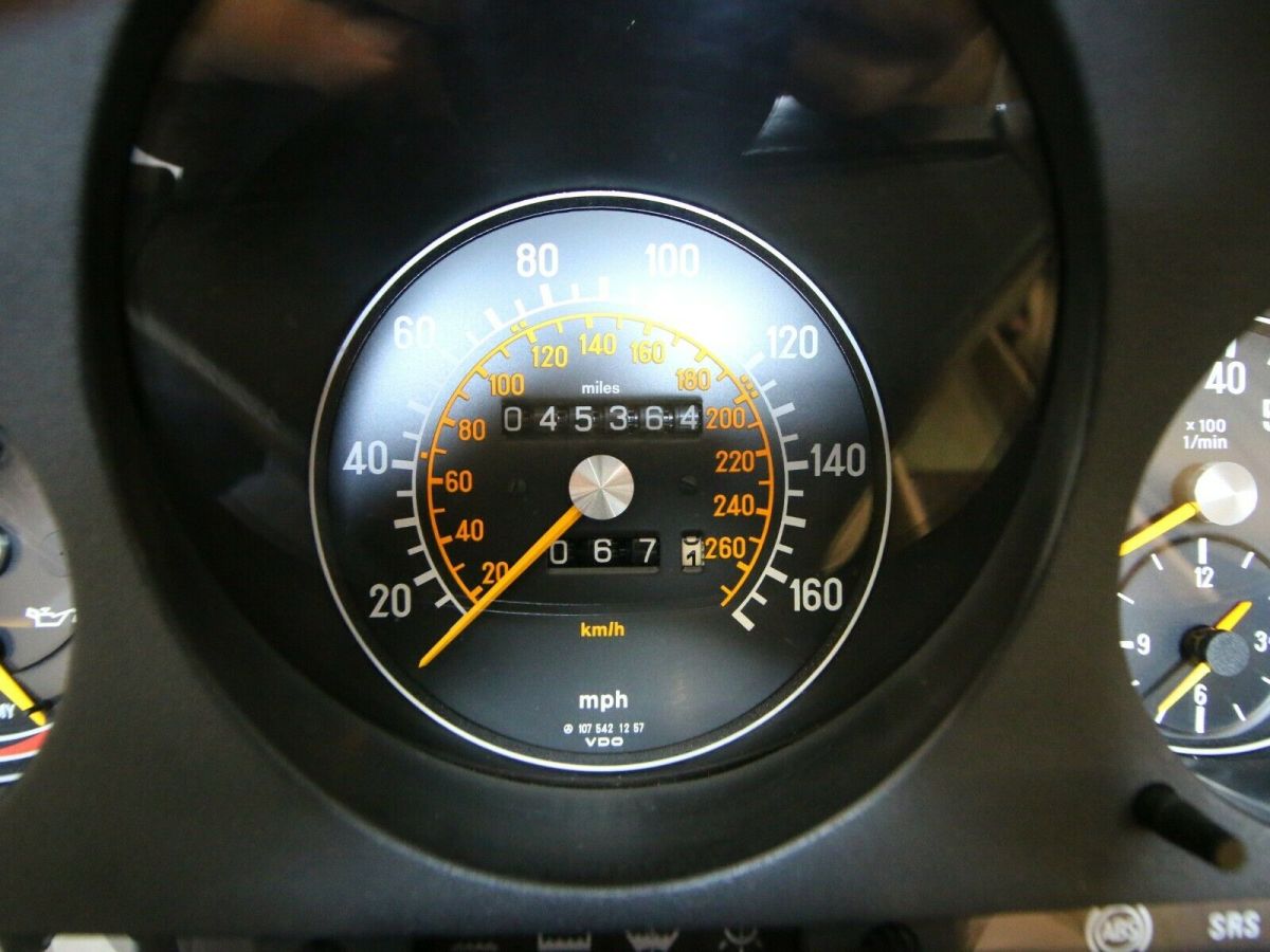 1989 Mercedes-Benz SL-Class 560SL - photo 13