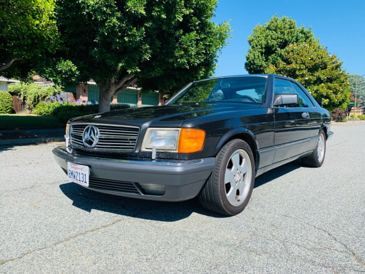 1989 Mercedes Benz 560SEC, Obsidian Black Metallic with black leather interior 1989 Mercedes-Benz S-Class 560SEC