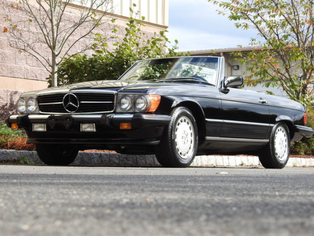1989 Mercedes-Benz 500-Series Base Convertible 2-Door - photo 8