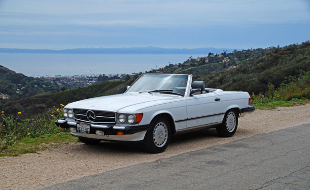 1989 Mercedes-Benz SL-Class Two Door Convertible - photo 2