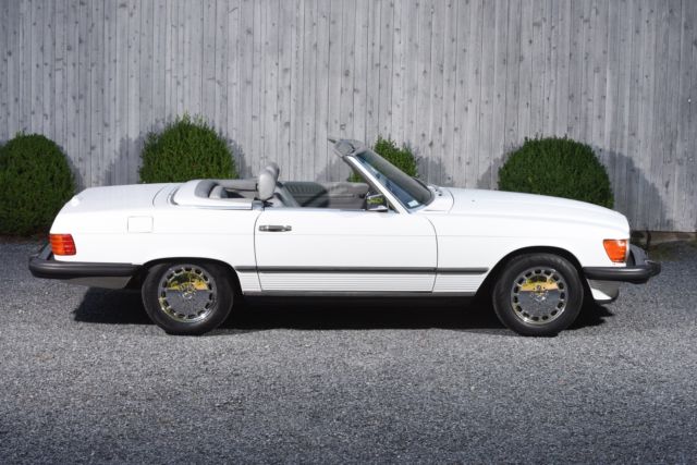 1989 Mercedes-Benz SL-Class 560 SL - photo 2