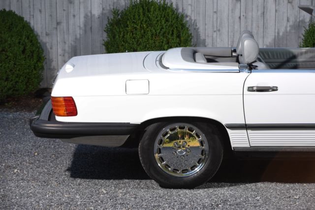 1989 Mercedes-Benz SL-Class 560 SL - photo 3