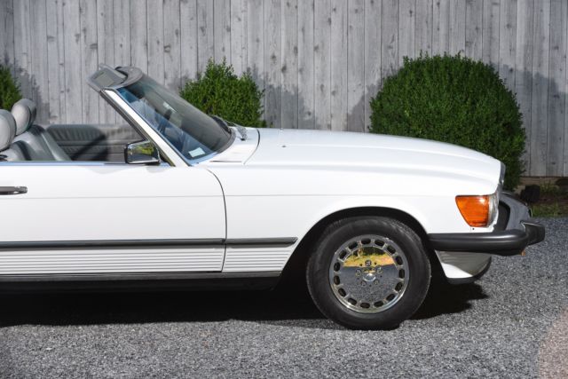 1989 Mercedes-Benz SL-Class 560 SL - photo 4