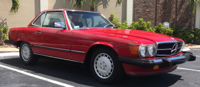 1989 MERCEDES BENZ 560SL CONVERTIBLE TWO TOPS CLEAN CARFAX BEAUTIFUL 1989 Mercedes-Benz 500-Series