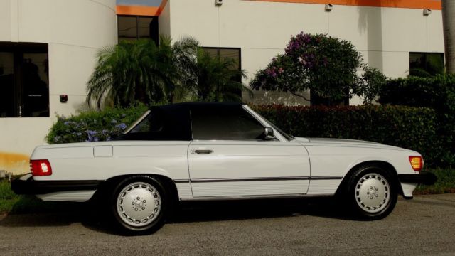 1989 Mercedes-Benz SL-Class 560SL ROADSTER - photo 2