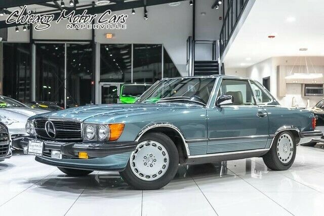1989 Mercedes-Benz 560SL Roadster **CLASSIC COLLECTOR'S CAR** 5.6L 8-Cyl Engine 1989 Mercedes-Benz SL-Class Roadster **CLASSIC COLLECTOR'S CAR**