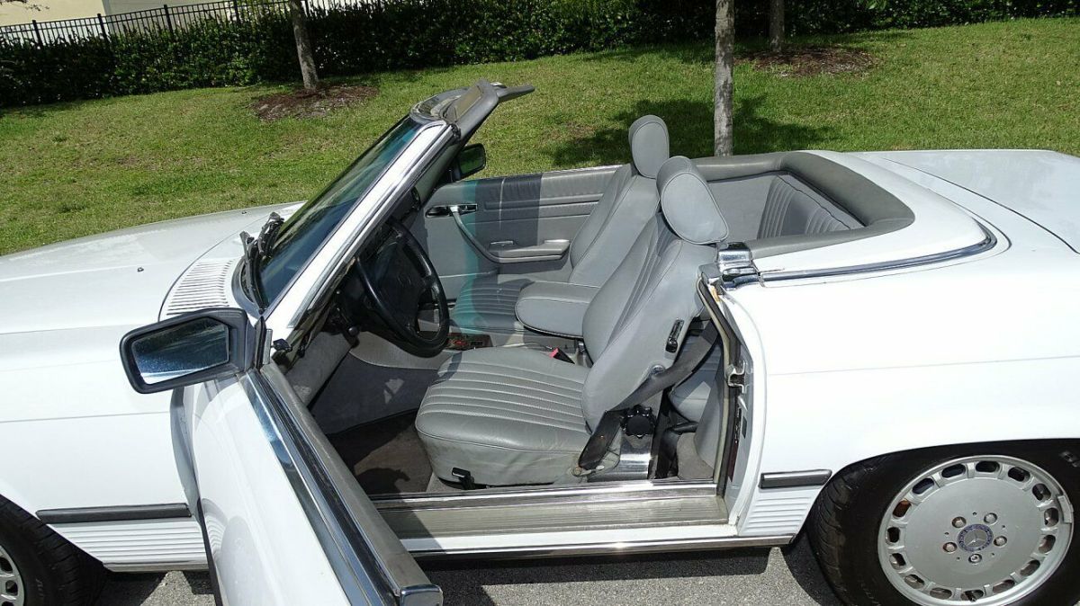 1989 Mercedes-Benz SL-Class 560SL - photo 12