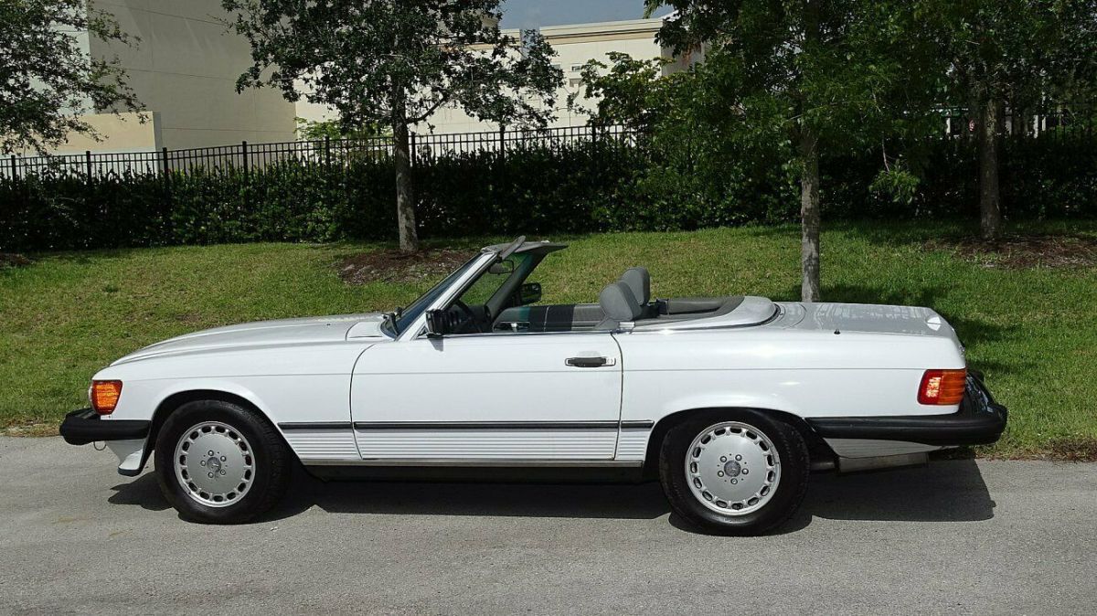 1989 Mercedes-Benz SL-Class 560SL - photo 2