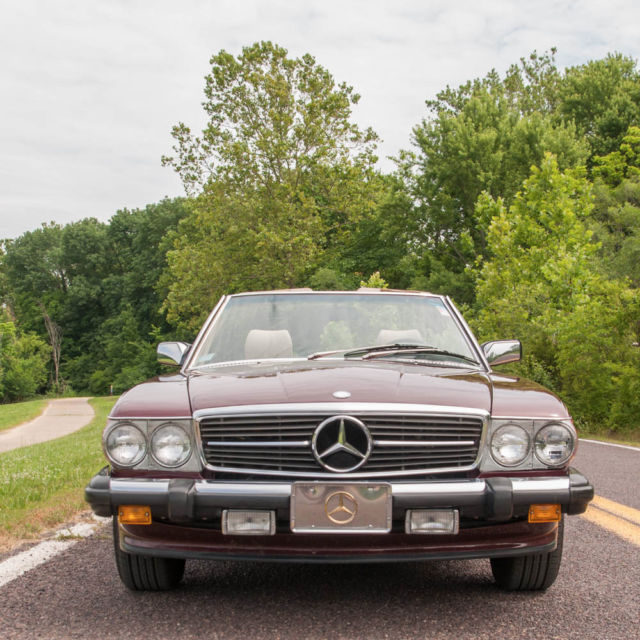 1989 Mercedes-Benz SL-Class 560SL
