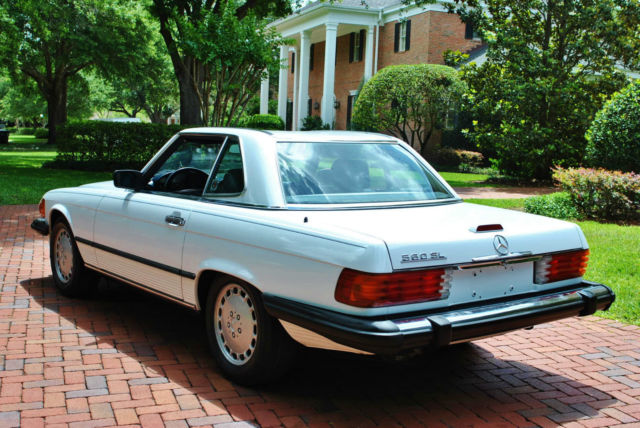 1989 Mercedes-Benz SL-Class 560SL Roadster Low Miles Absolutely Beautiful! - photo 12