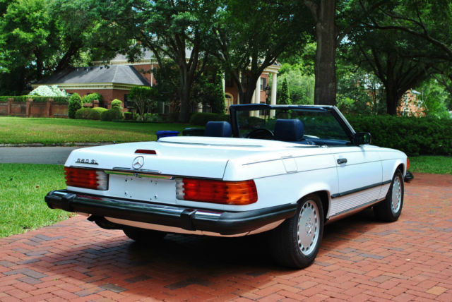 1989 Mercedes-Benz SL-Class 560SL Roadster Low Miles Absolutely Beautiful! - photo 3