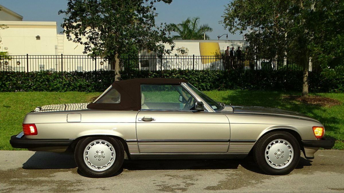 1989 Mercedes-Benz SL-Class 560SL - photo 3