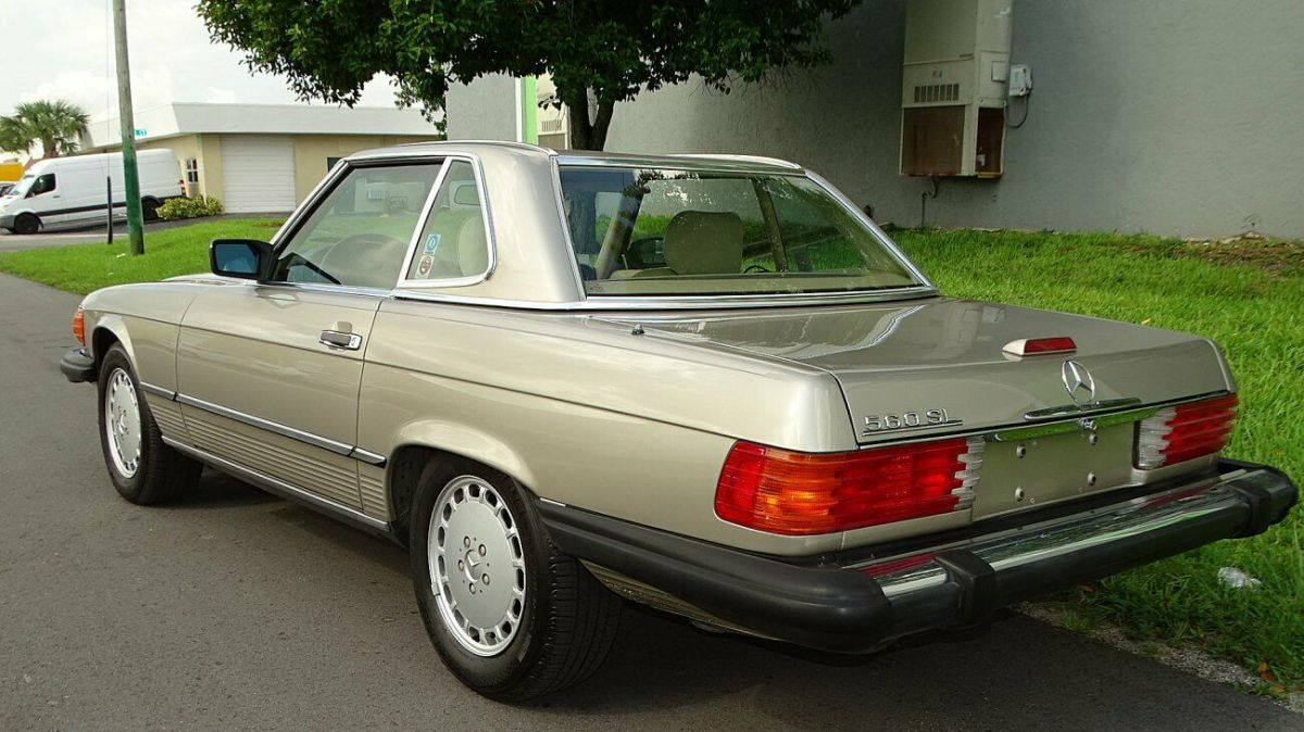 1989 Mercedes-Benz SL-Class 560SL - photo 6