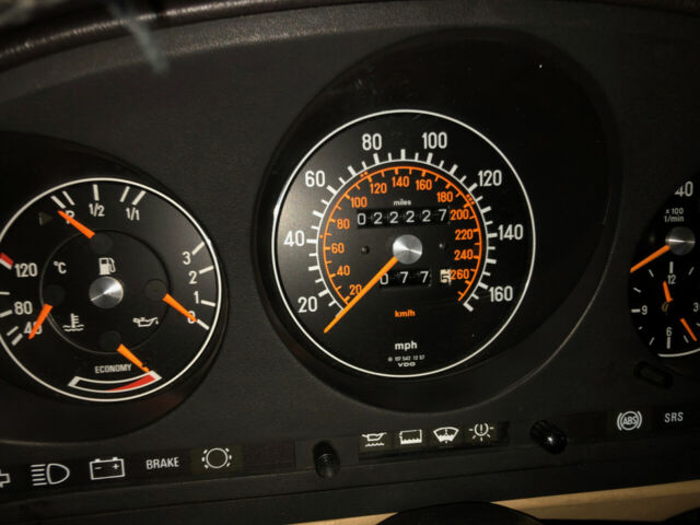1989 Mercedes-Benz SL-Class 560SL Roadster - photo 13