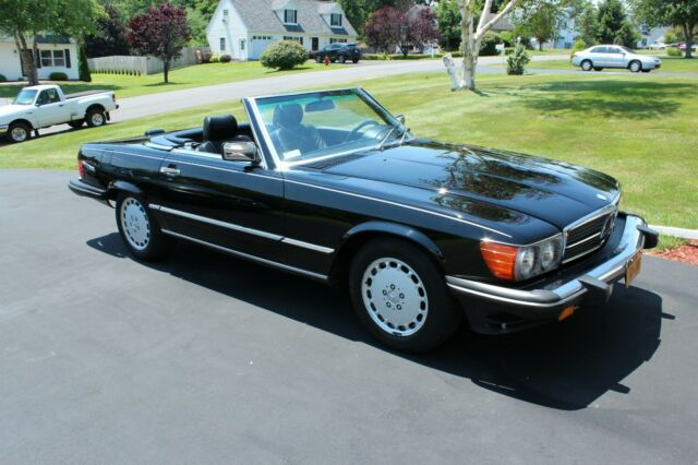 1989 Mercedes-Benz SL-Class Convertible