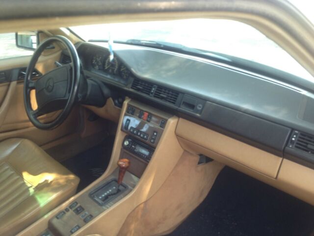 1989 Mercedes-Benz 300-Series 300ce - photo 10