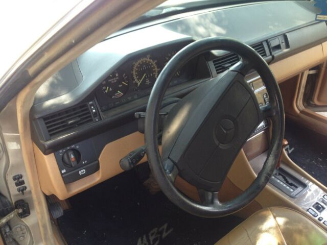 1989 Mercedes-Benz 300-Series 300ce - photo 13