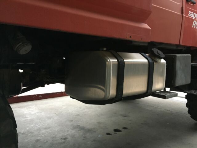 1980 Mercedes-Benz U1300L - photo 12